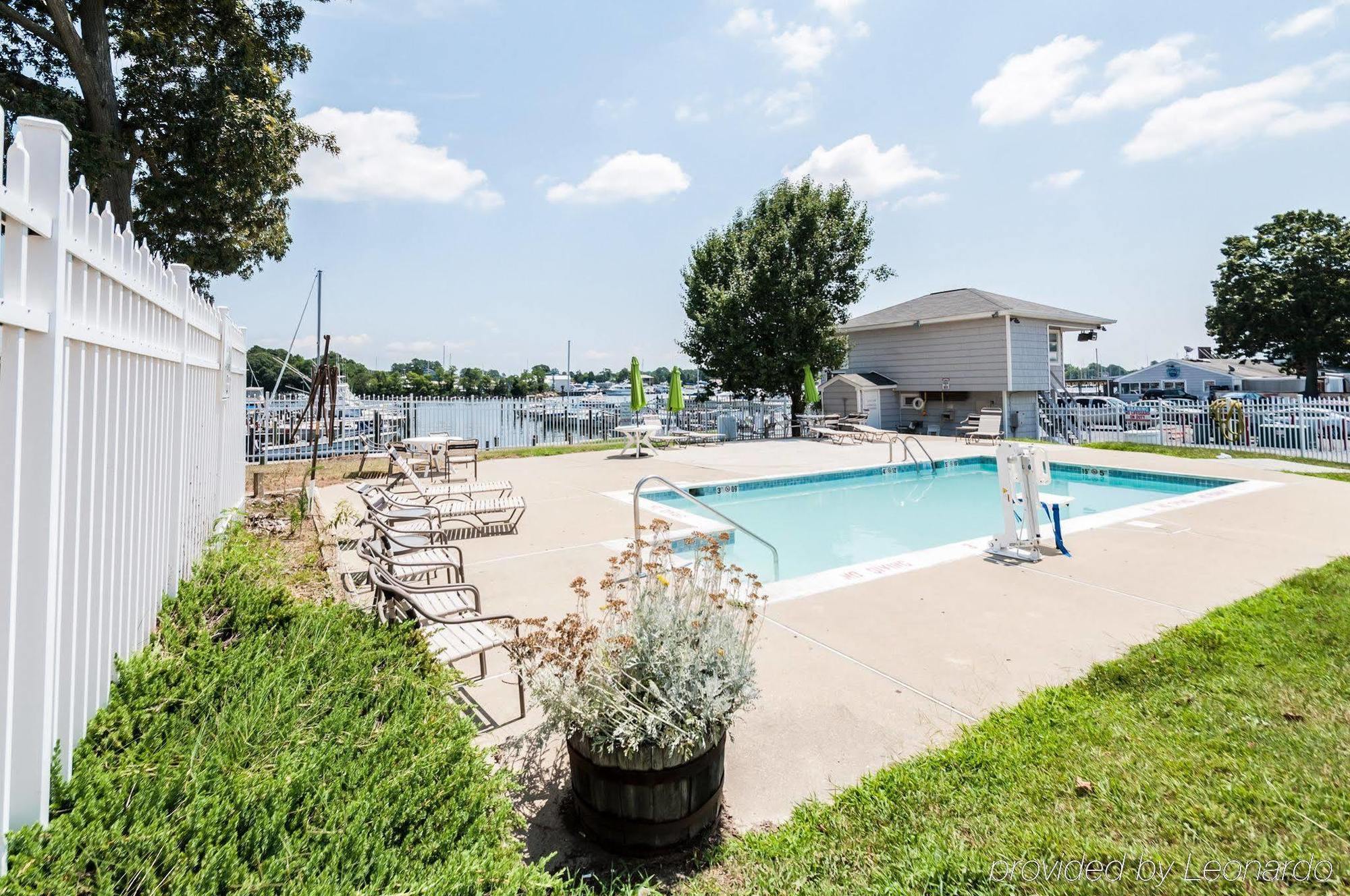 Quality Inn Solomons - Beacon Marina Exterior foto